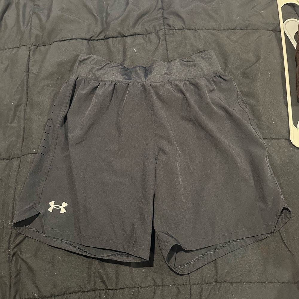 Men’s Under Armour Black Shorts